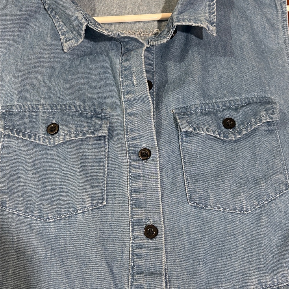 Sleeveless Denim Button-Front Dress in Blue - Picture 3 of 8